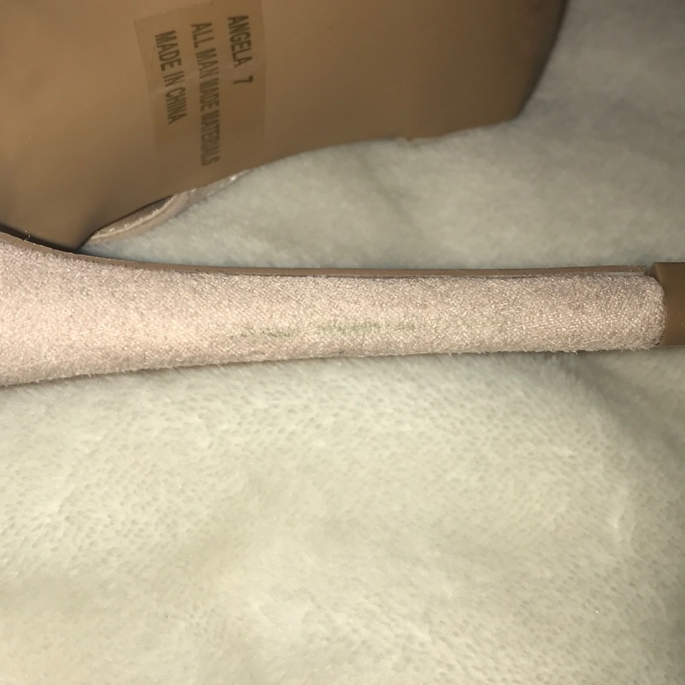 Nude suede heels - Picture 3 of 7